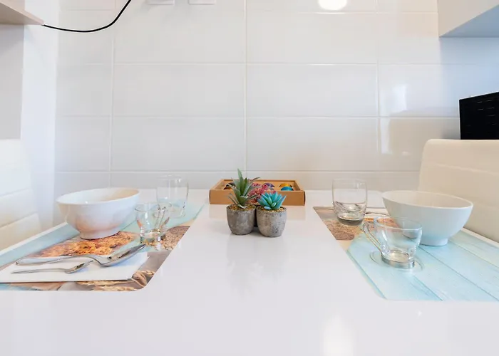 La Nonantolana - Eden E Ocean Διαμέρισμα Μόντενα